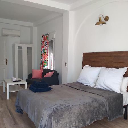 Estudio Uno Apartment Benalmadena Bagian luar foto